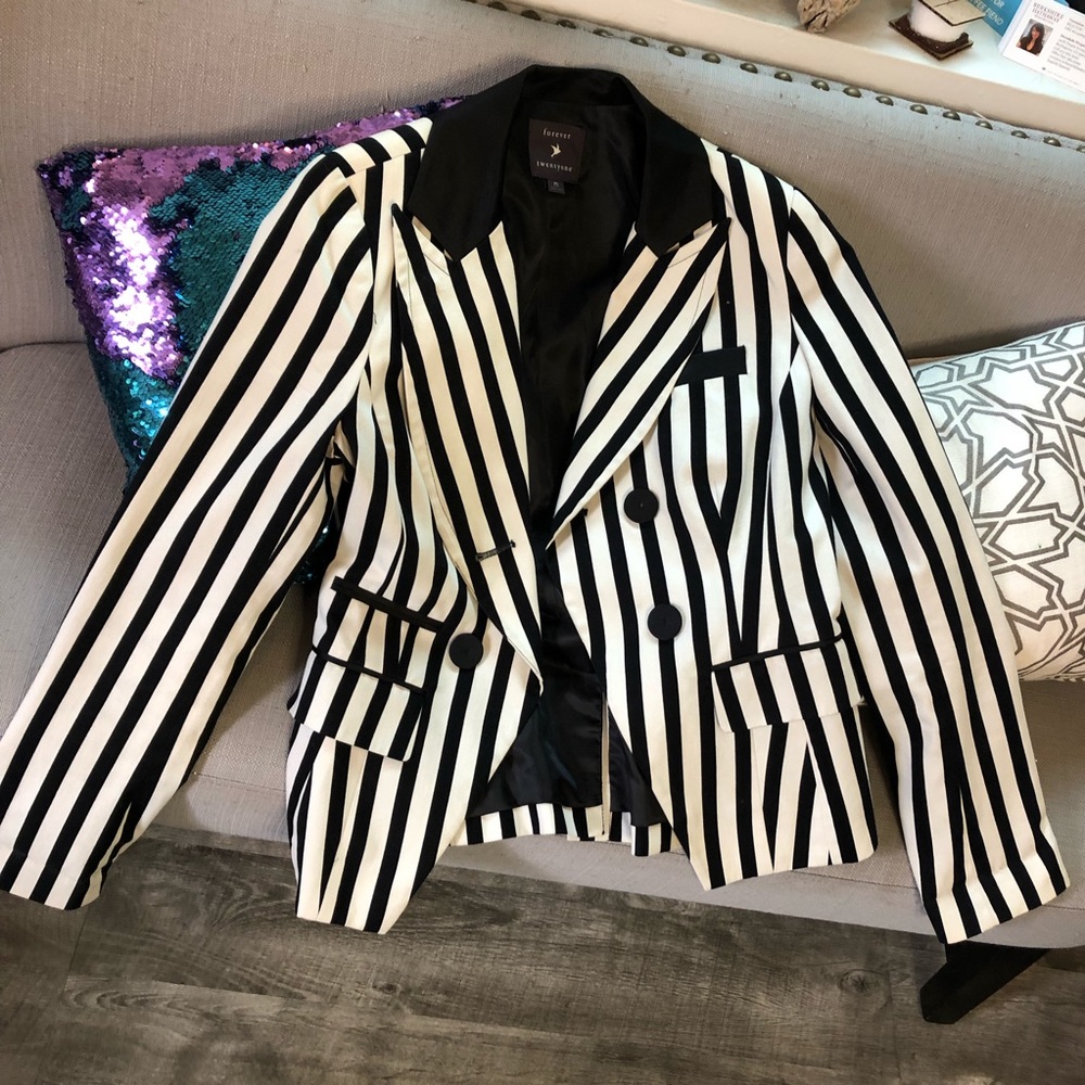 Striped blazer fitted